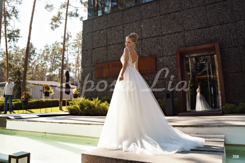 https://www.sposa-lia.com/images/stories/virtuemart/product/358       (3).jpg